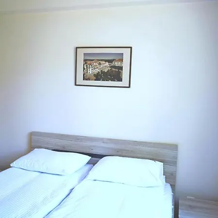 Simple - Bitwy Pod Plowcami By Oneapartments Apartment *